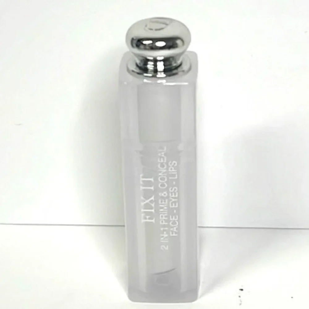 Dior concealer 004